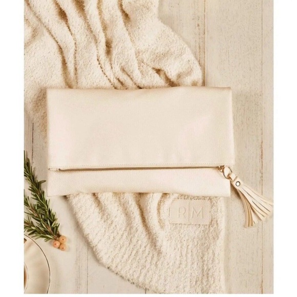 Rachel Miriam Eve Clutch - Picture 5 of 14